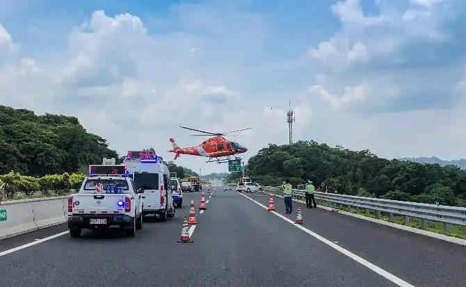 蛟河高速公路汽车救援案例